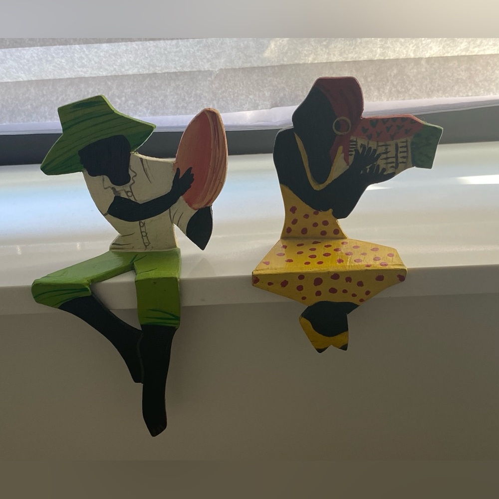 Decorative Figures